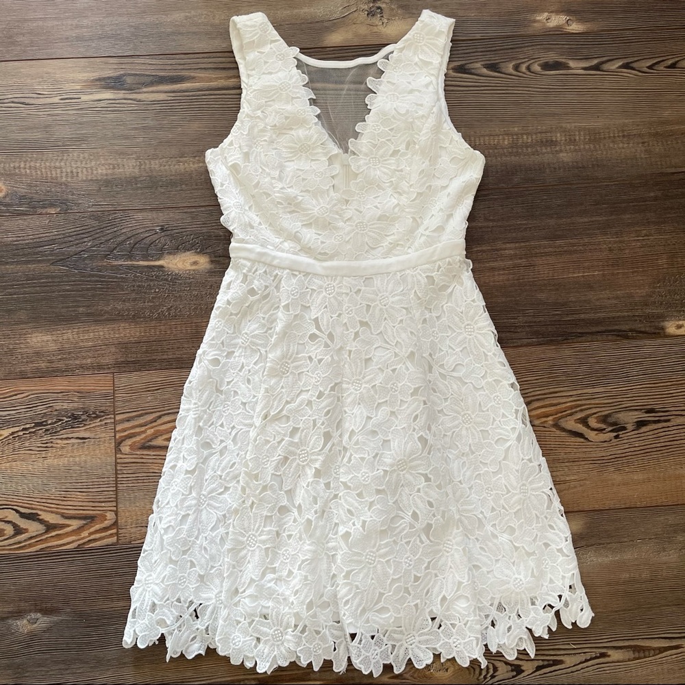 Nikibiki white dress